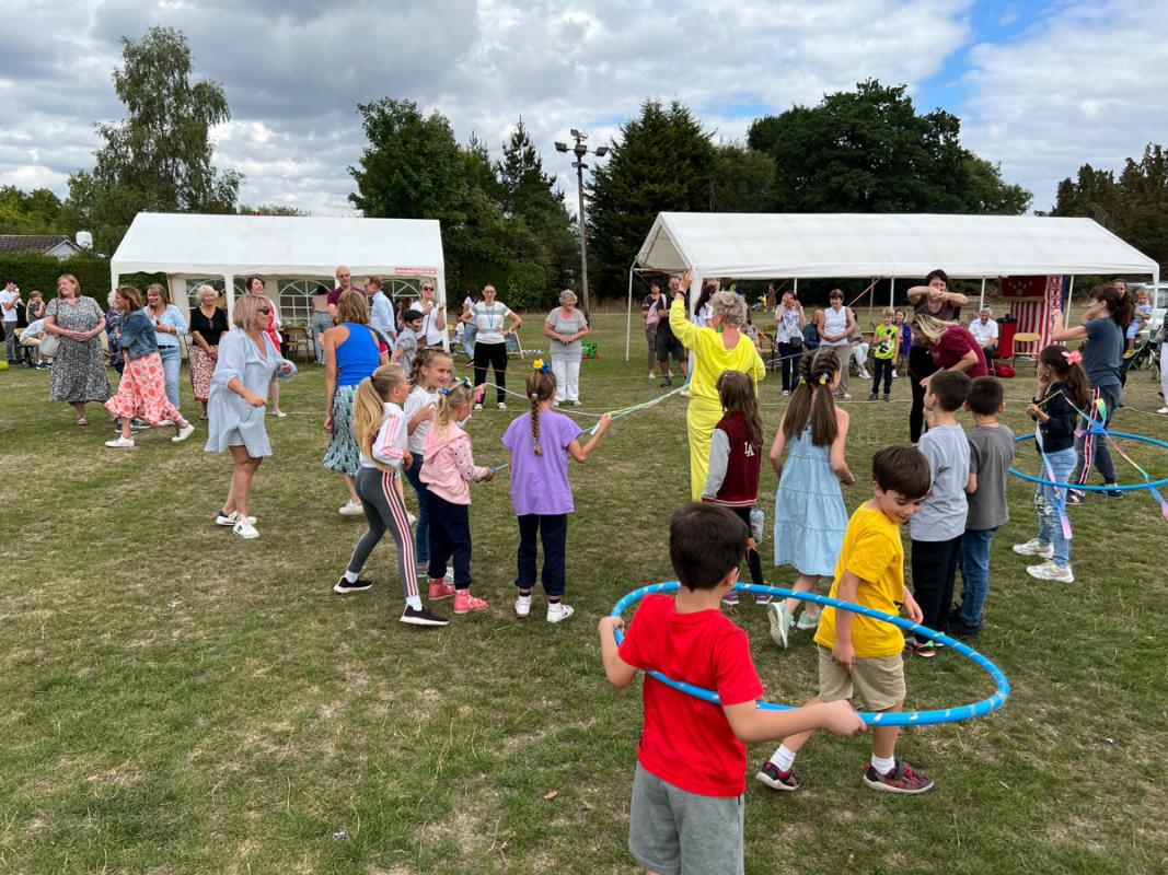 Great picnic for Ukraine with free icecream!! Rotary Epsom